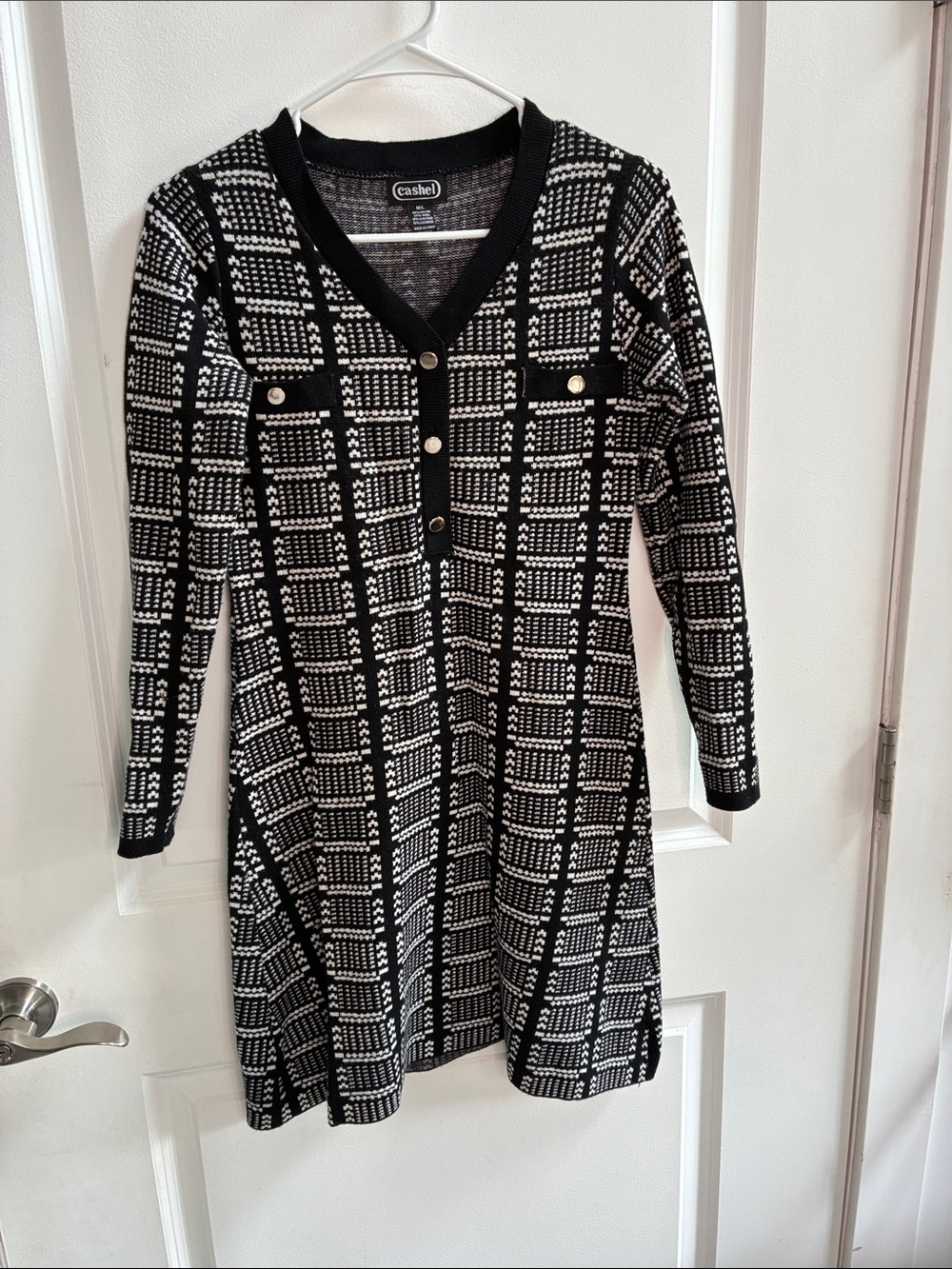 Black and White Long Sleeve Button-Front Knit Dress